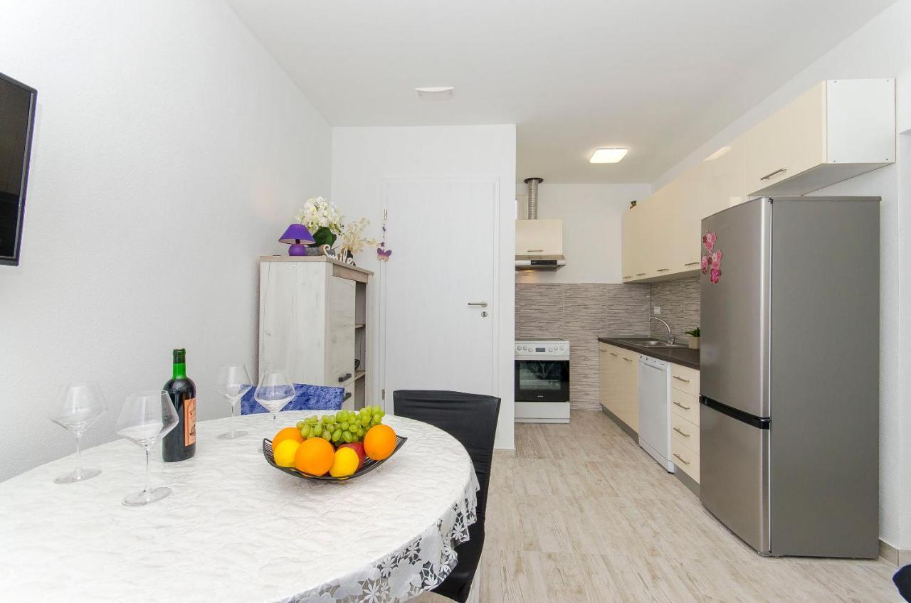 Apartment Paradise Постира Екстериор снимка